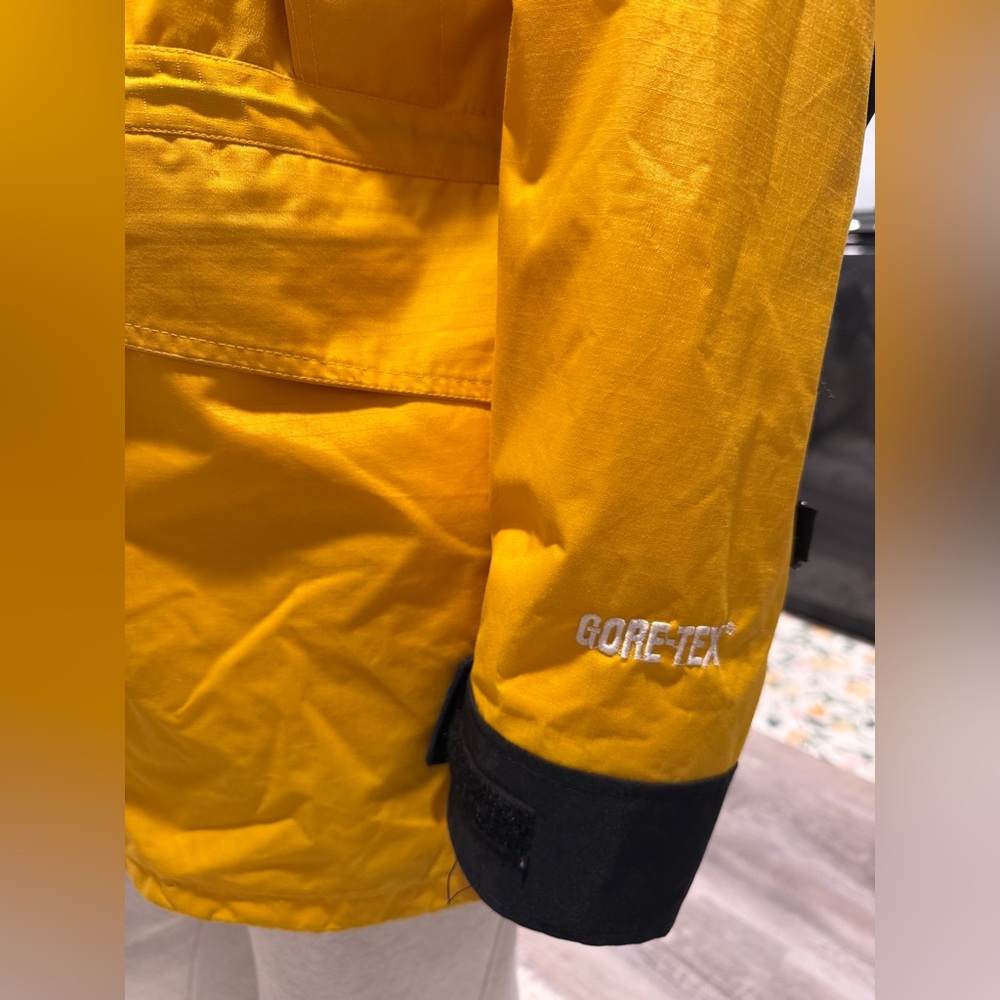 The North Face Gore-Tex Shell Jacket Yellow Black Men’s XL - Picture 14 of 17